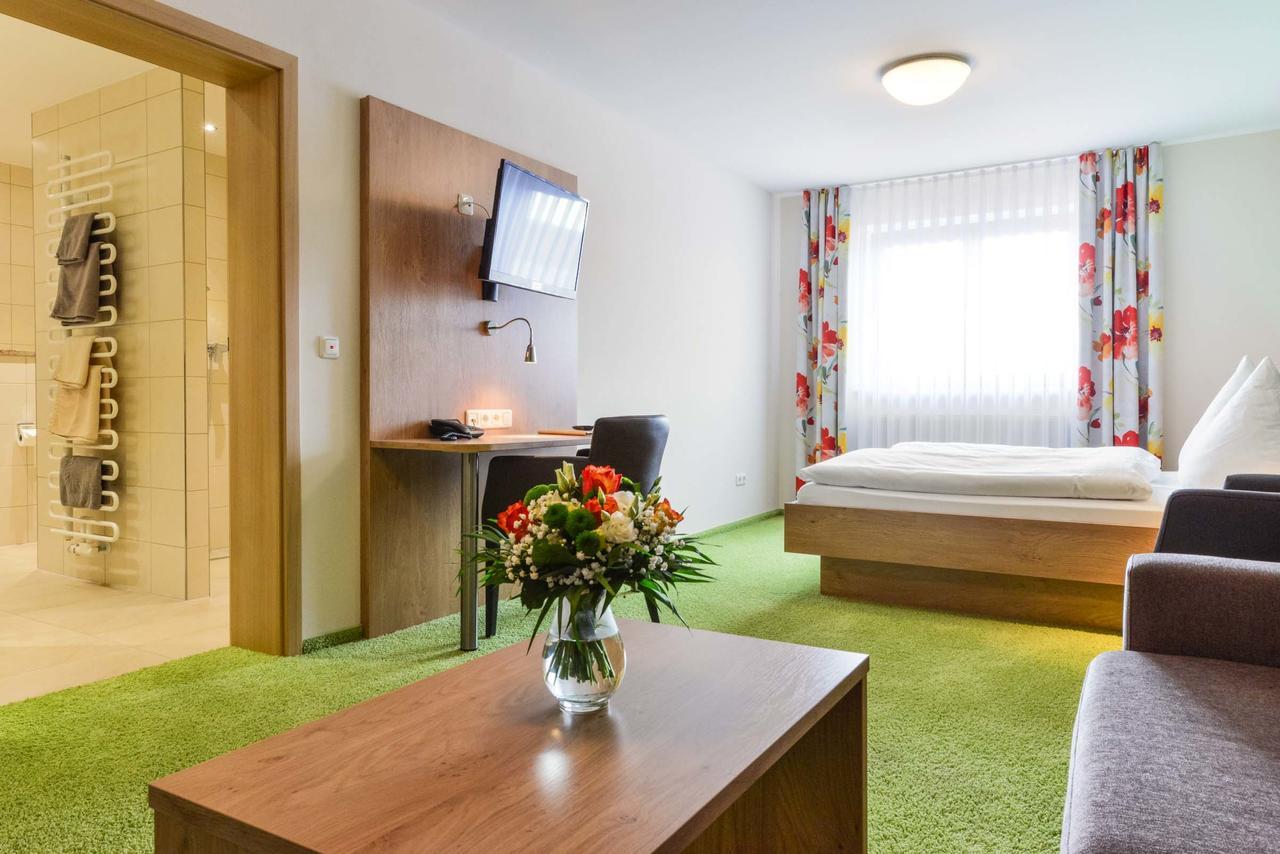 Hotel Sixt Rohr in Niederbayern Exterior photo