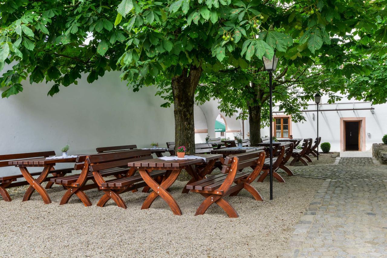 Hotel Sixt Rohr in Niederbayern Exterior photo